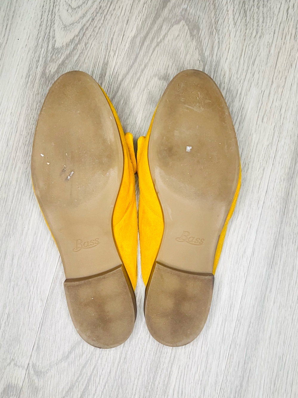 Women’s Mustard Yellow Bow SlipOn Mules Suede GH Bass & Co Sandal Ebbie Sz 8.5M - Picture 9 of 9